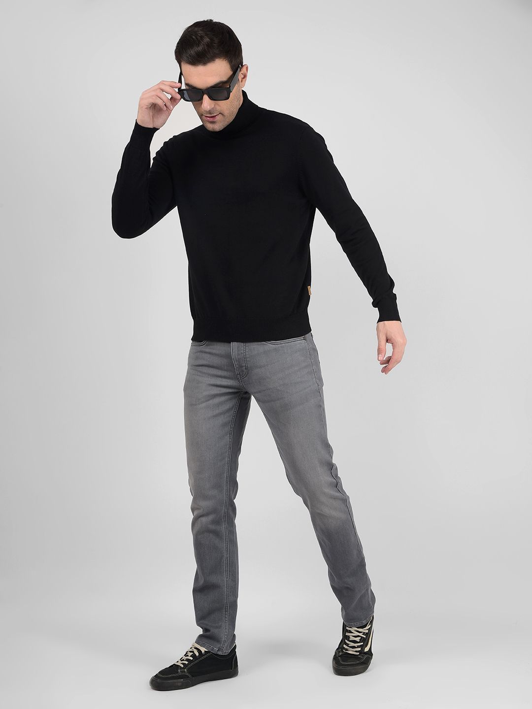 Numero Uno Men Solid Black Sweater